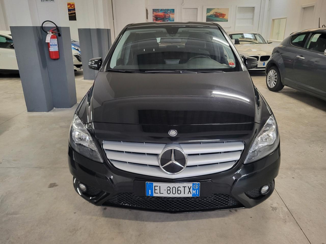 Mercedes-benz B 180 BlueEFFICIENCY Executive PREZZO REALE!! TUTTI I TAGLIANDI MERCEDES!! UNICO PROPRIETARIO!!