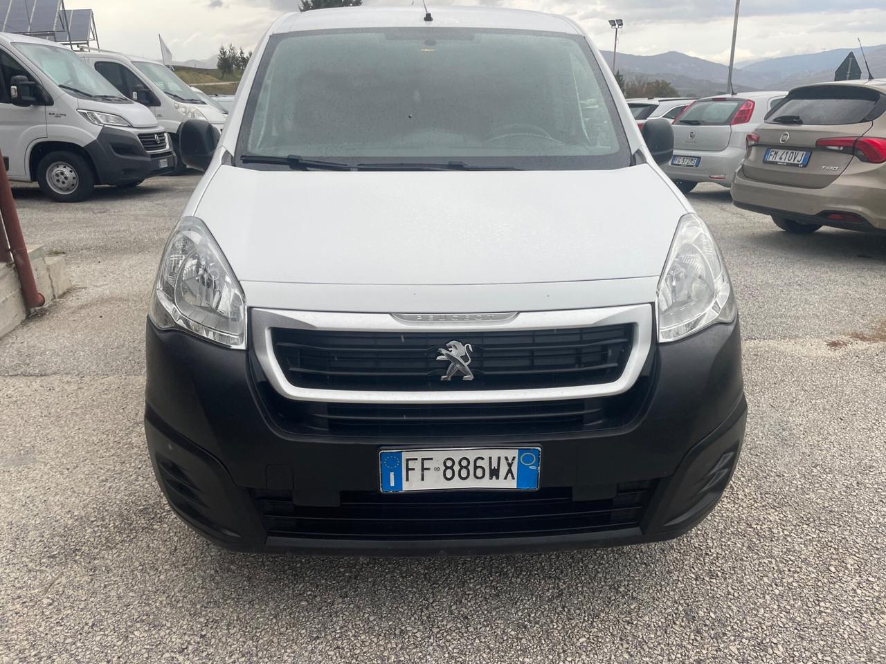 Peugeot Partner van BlueHDi 100 officina mobile