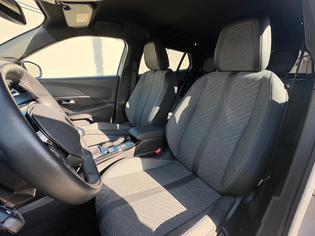 Peugeot 2008 PureTech 100 S&S Allure Pack KM CERTIFICATI