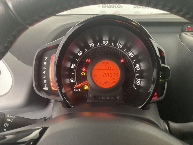 Toyota Aygo Connect 1.0 VVT-i 72 CV 5 porte x-fun