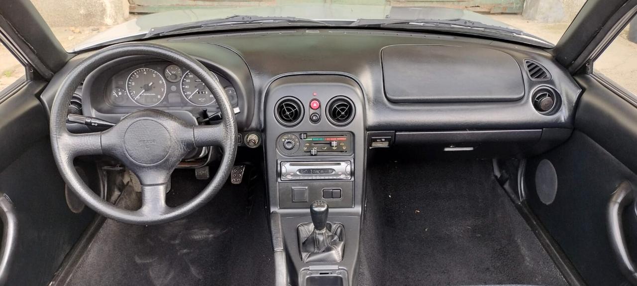 Mazda MX-5 1.6i 16V cat RESTAURATA