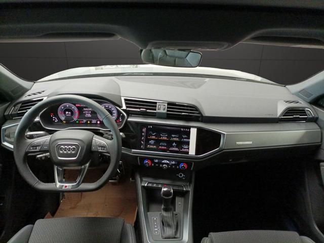 AUDI Q3 SPB 35 TDI S tronic S line Blackline edition