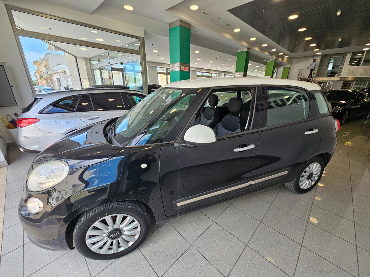 FIAT 500L 1.6 MJT 105 CV Pop Star