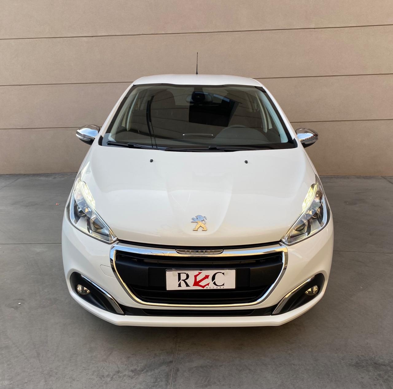 Peugeot 208 1.2 Benzina Signature