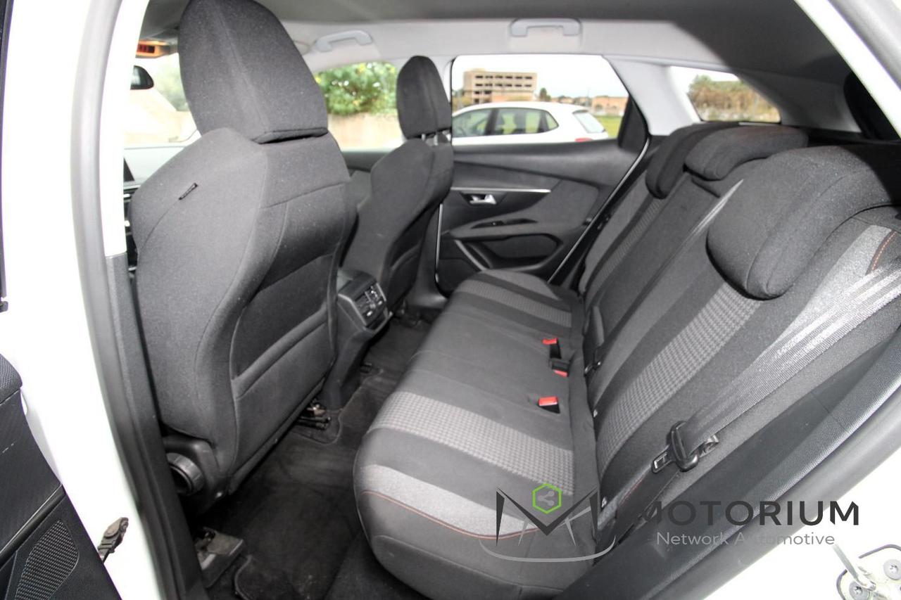 Peugeot 3008 3008 1.6 bluehdi Active s&s 120cv eat6