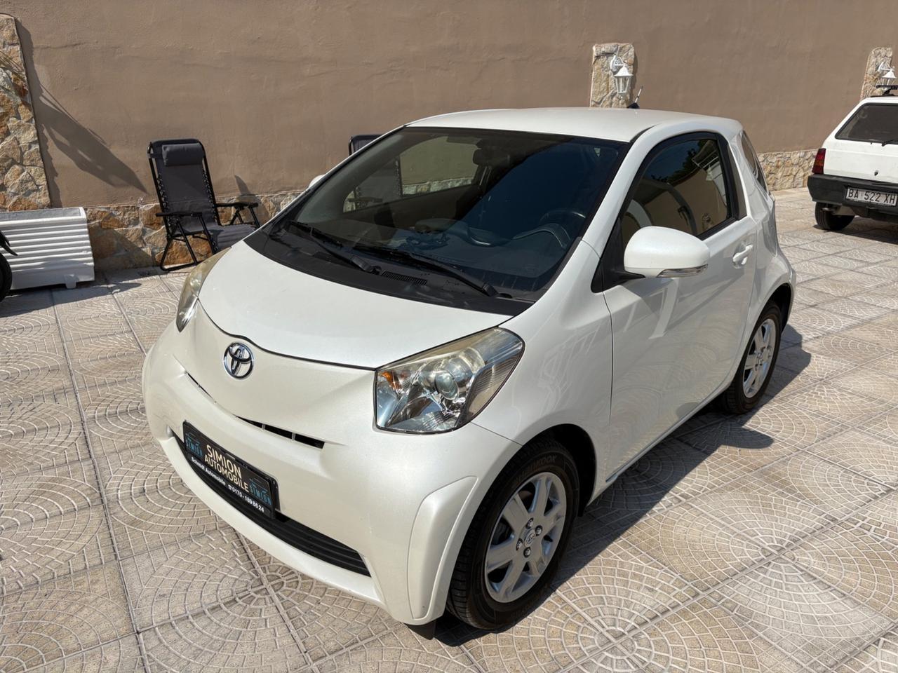 Toyota iQ 1.0