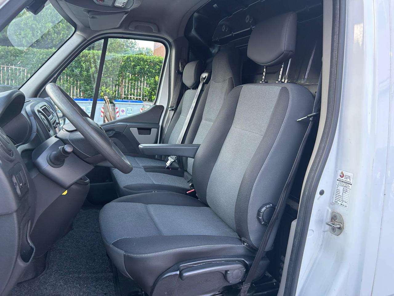 Nissan NV400 2.3 dCi PC-TN Furgone