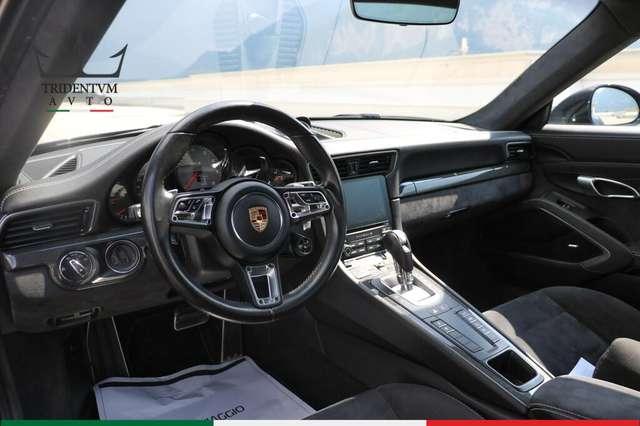 Porsche 911 991 Coupe 3.0 Carrera 4 GTS "Lift"