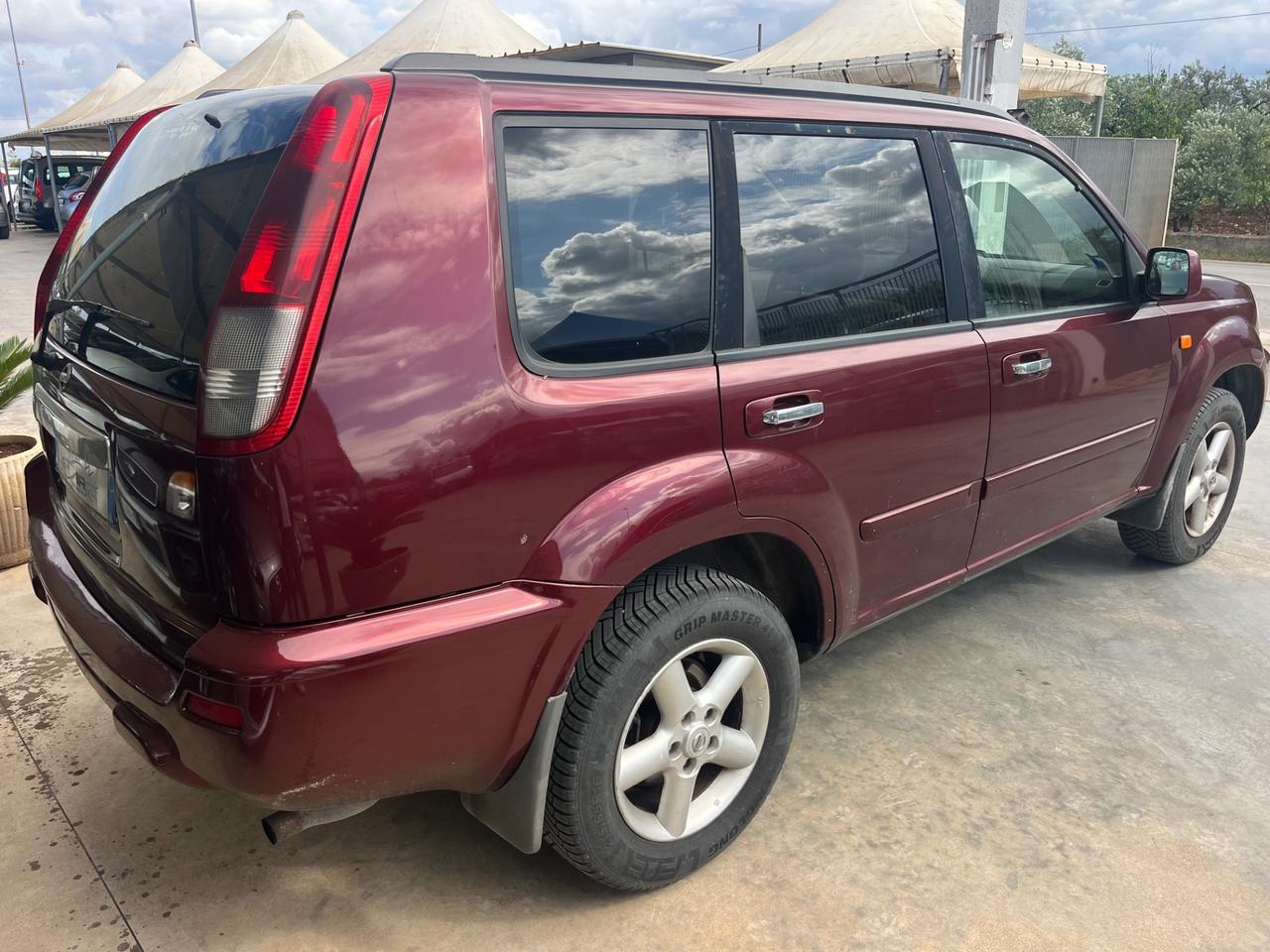 Nissan X-Trail 2.2 TD Di Sport