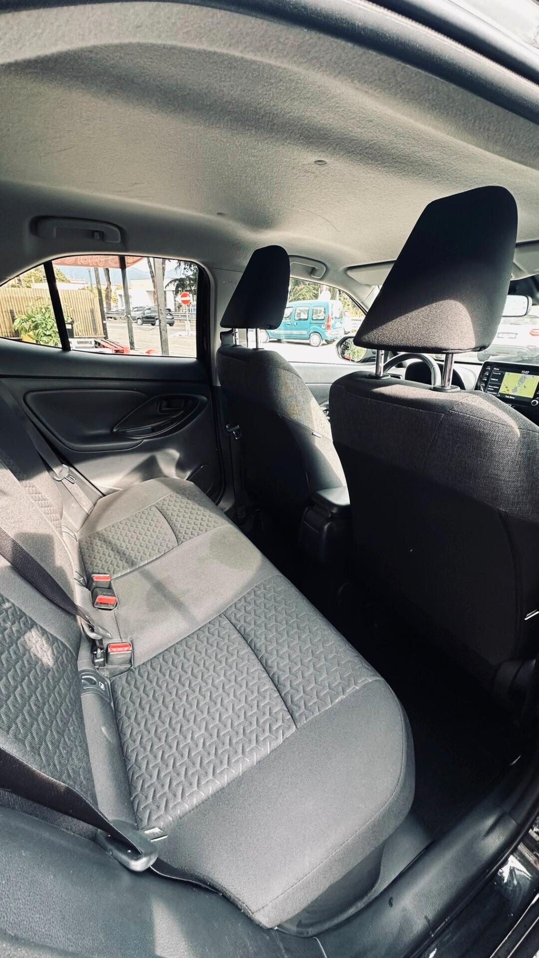 Toyota Yaris Cross 1.5 Hybrid 5p. E-CVT Business