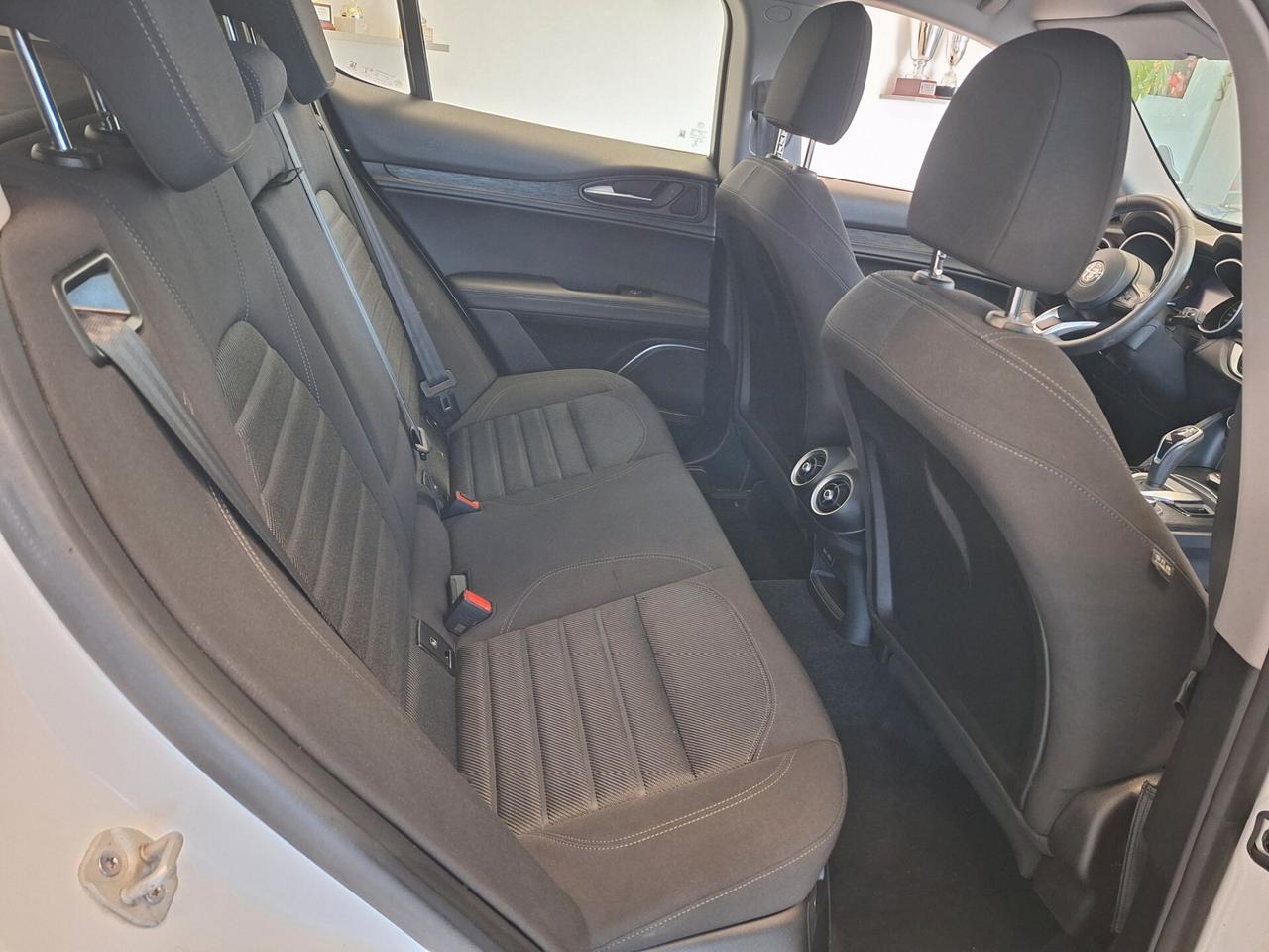 Alfa Romeo Stelvio 2.2 Turbodiesel 190 CV AT8 Q4 Business