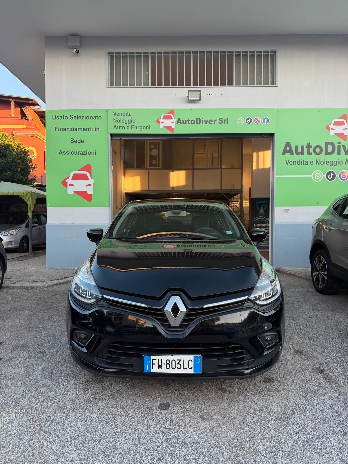 Renault Clio dCi 8V 90 CV 5 porte Moschino Zen
