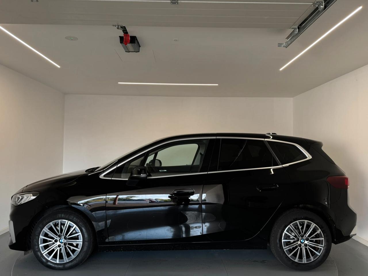 Bmw 2er Active Tourer 218d Luxury
