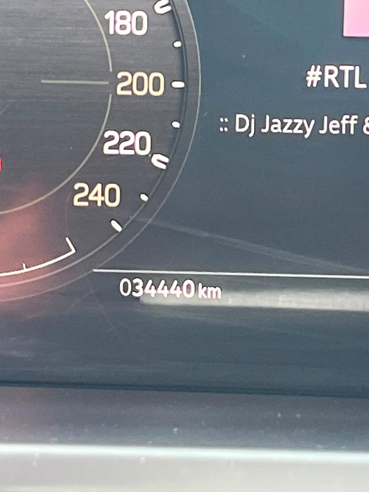 Land Rover Defender 90 3.0D I6 200 CV AWD Auto SE