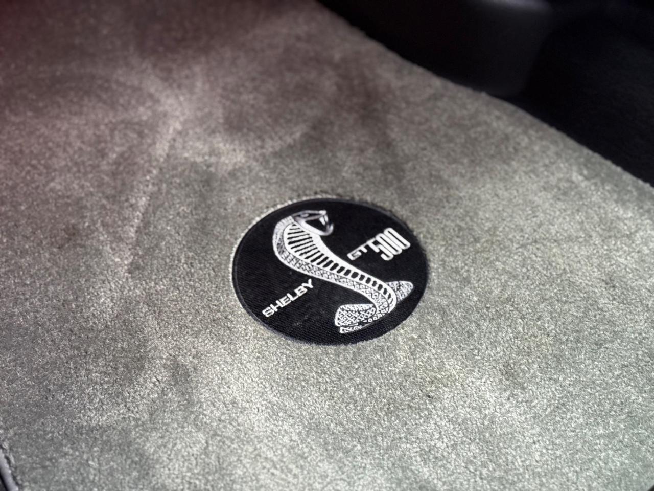 Mustang SHELBY GT 500 SVT MANUALE