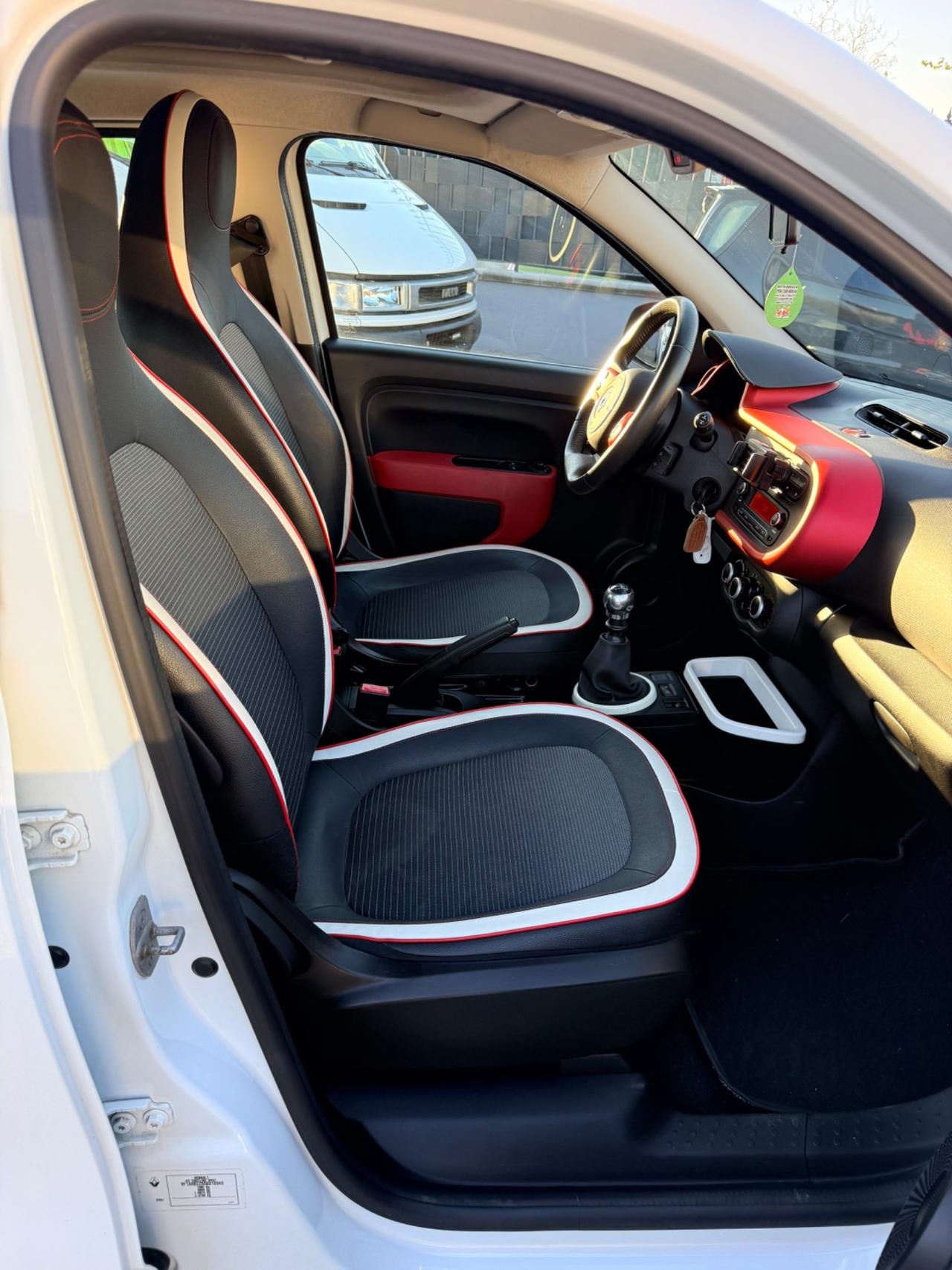 Renault Twingo TCe 90 CV Intens Cabrio 2016