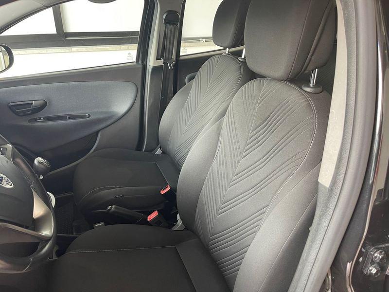 Lancia Ypsilon 1.0 FireFly 70cv S&S Hybrid GOLD PLUS