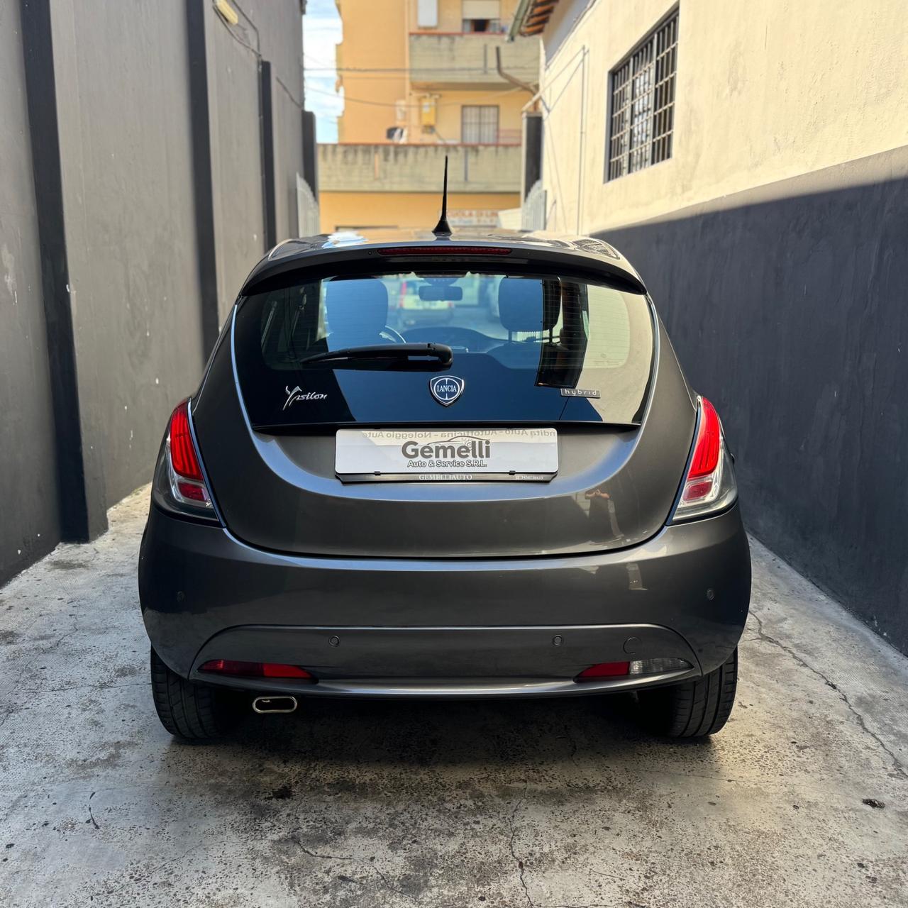 Lancia Ypsilon GOLD 1.0 HYBRID