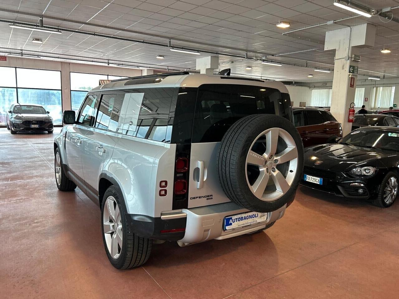 Land Rover Defender 110 HSE 3.0D I6 300 CV AWD Auto MHEV