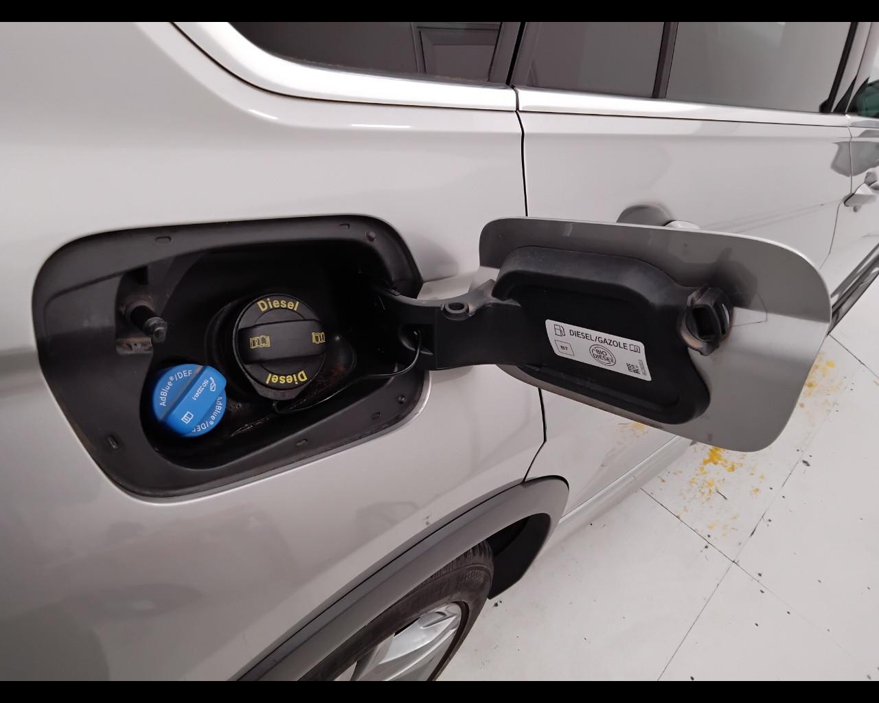 VOLKSWAGEN Tiguan II 2016 - Tiguan 2.0 tdi Sport 150cv