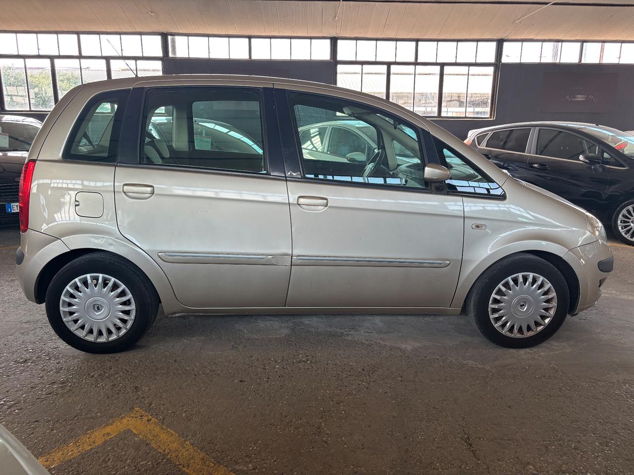 Lancia MUSA 1.4 16V 70KW 90CV Oro NEOPATENTATO