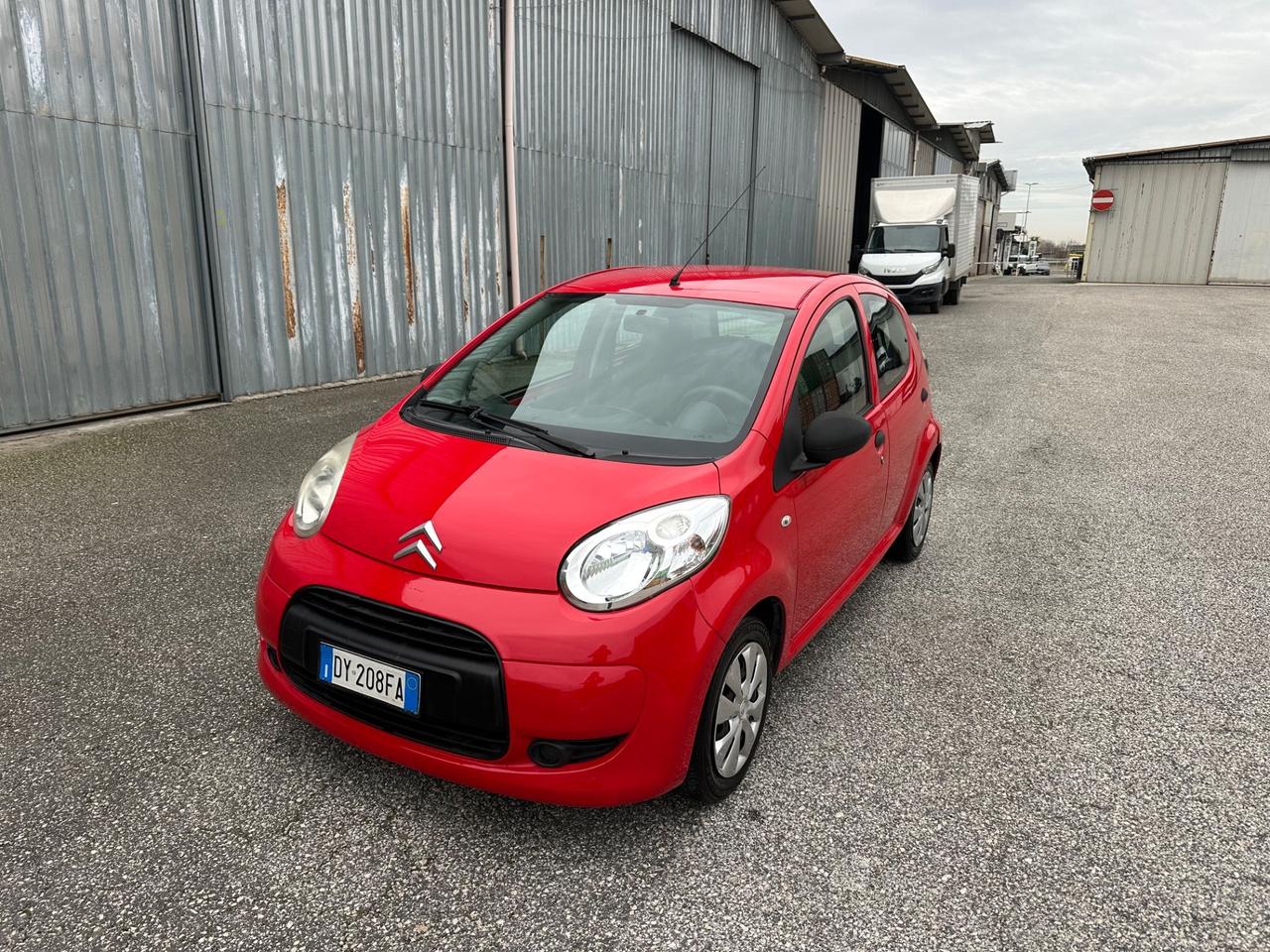Citroen C1 1.0 5 porte airdream Pulp PARI AL NUOVO