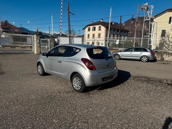 Hyundai i20 1.2 3p. Sound Edition