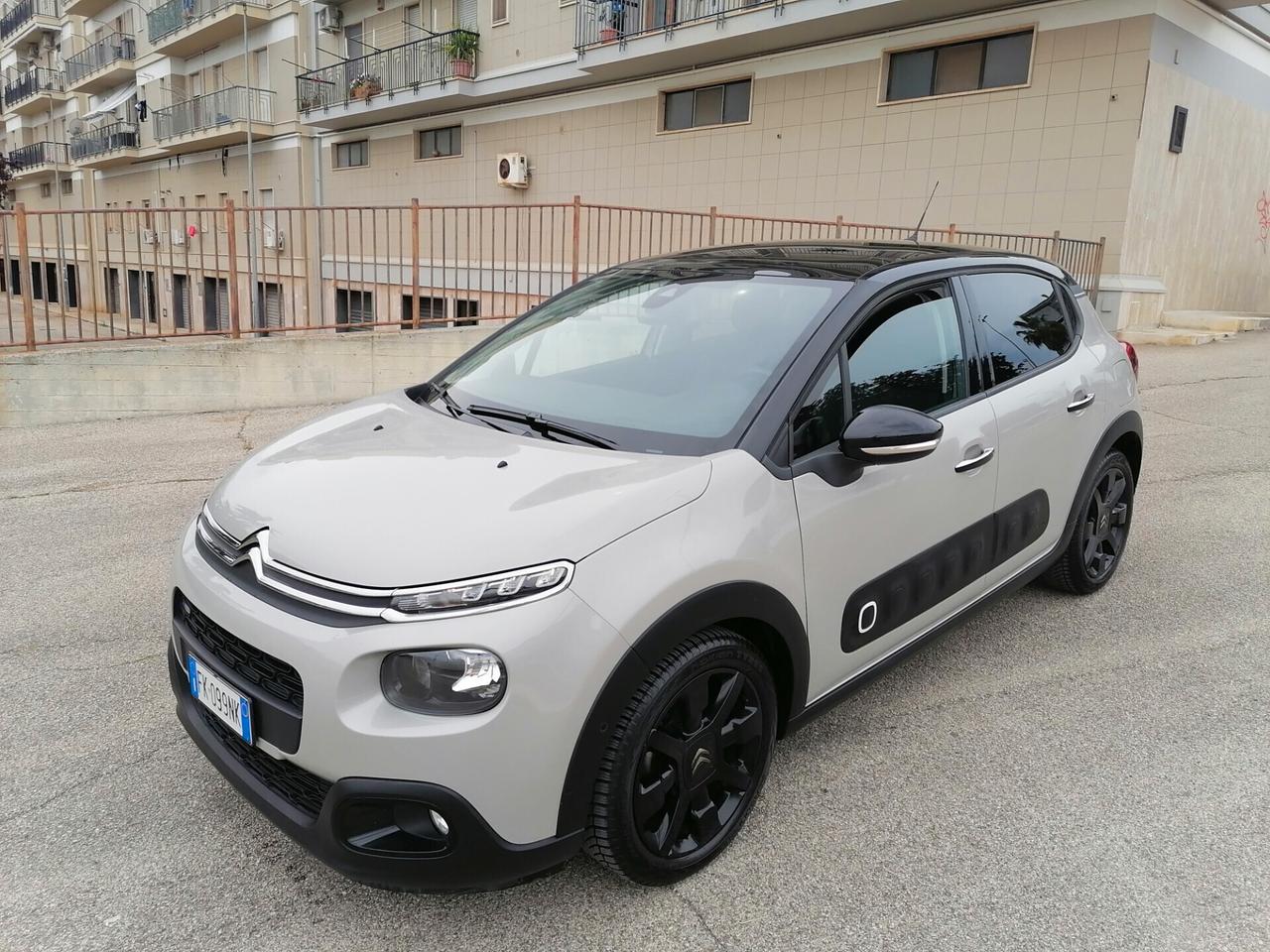 Citroen C3 1.2 BENZ/GPL Shine TETTO PANORAMICO FULL