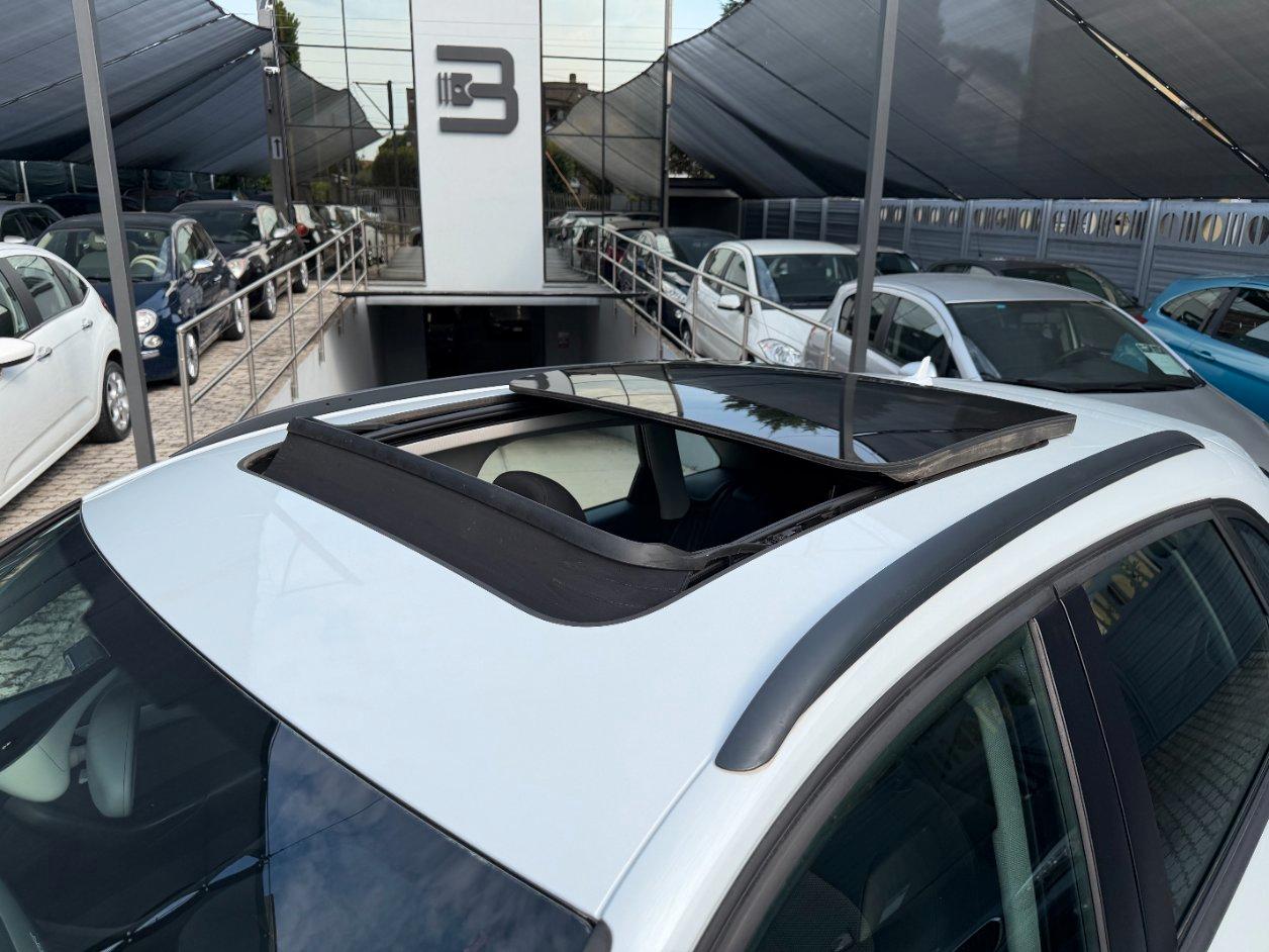 Audi Q3 2.0 tdi Business Plus quattro 140cv TETTO+NAVI+XENON