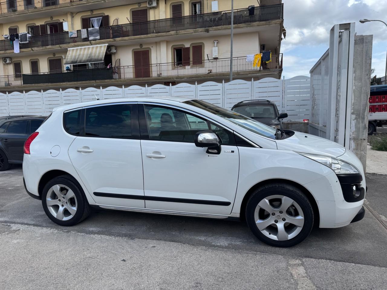 Peugeot 3008 1.6 DIESEL 115CV Style