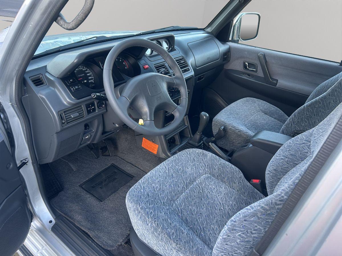MITSUBISHI - Pajero - 2.5 TDI 99CV S.S. GLS Target GANCIO TRAINO
