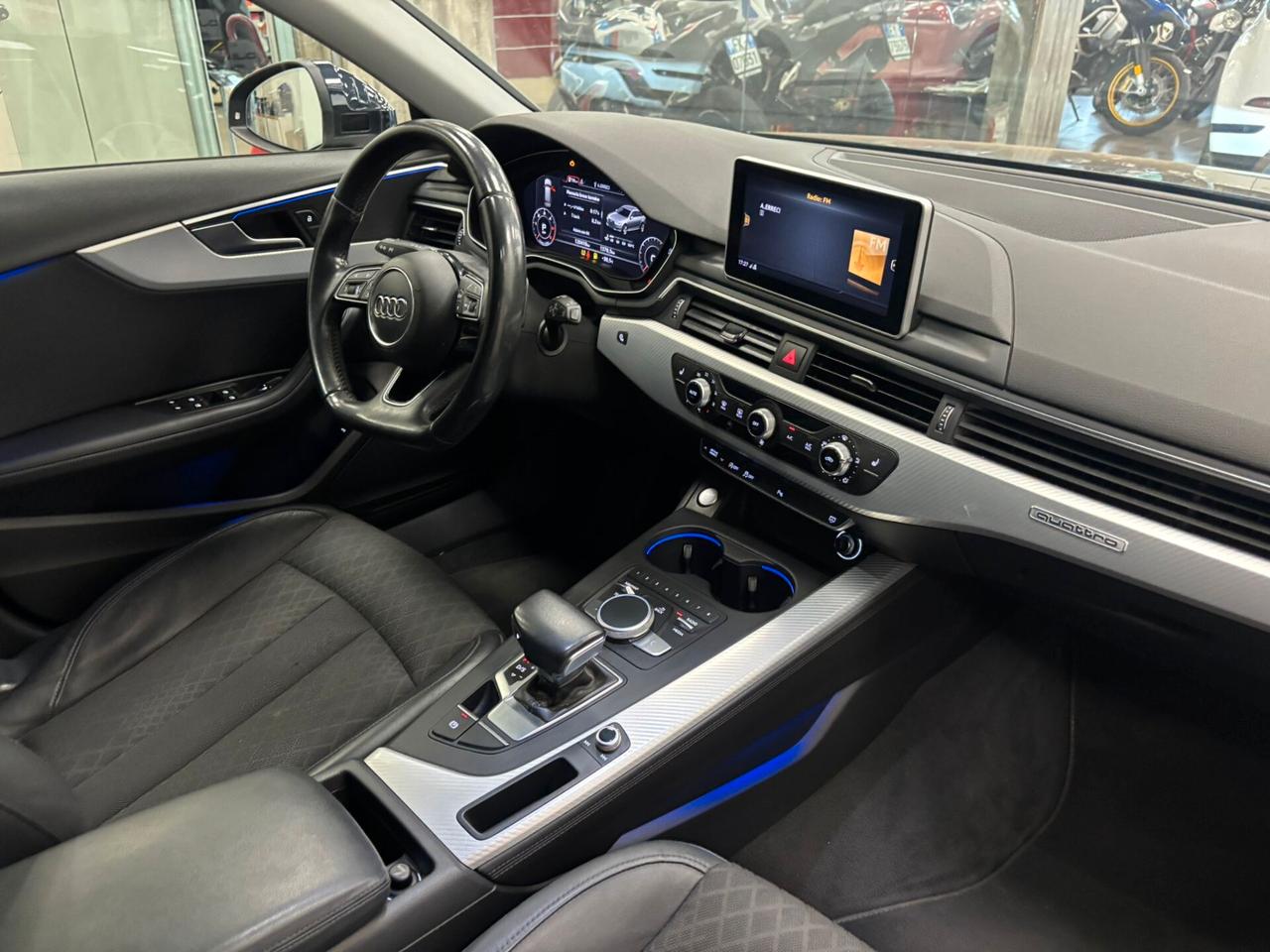 Audi A4 Avant 3.0 TDI quattro S tronic Sport