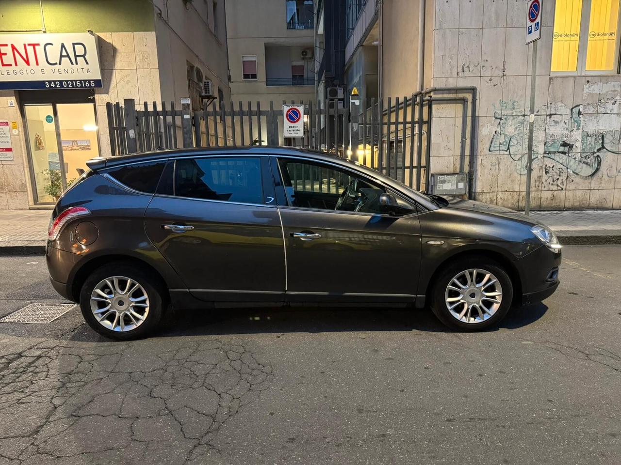 Lancia Delta 1.6 MJT DPF Platino