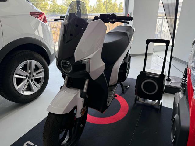SILENCE S01 e-scooter 125