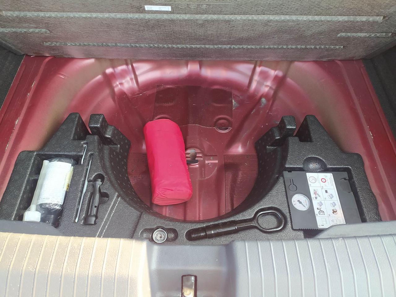 Volkswagen T-Roc R Line 1.0 TSI 110 CV #7284