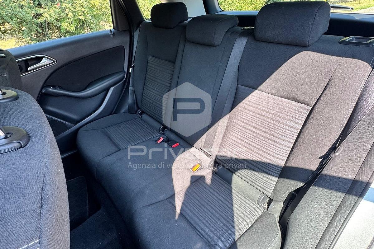 MERCEDES B 180 BlueEFFICIENCY Executive