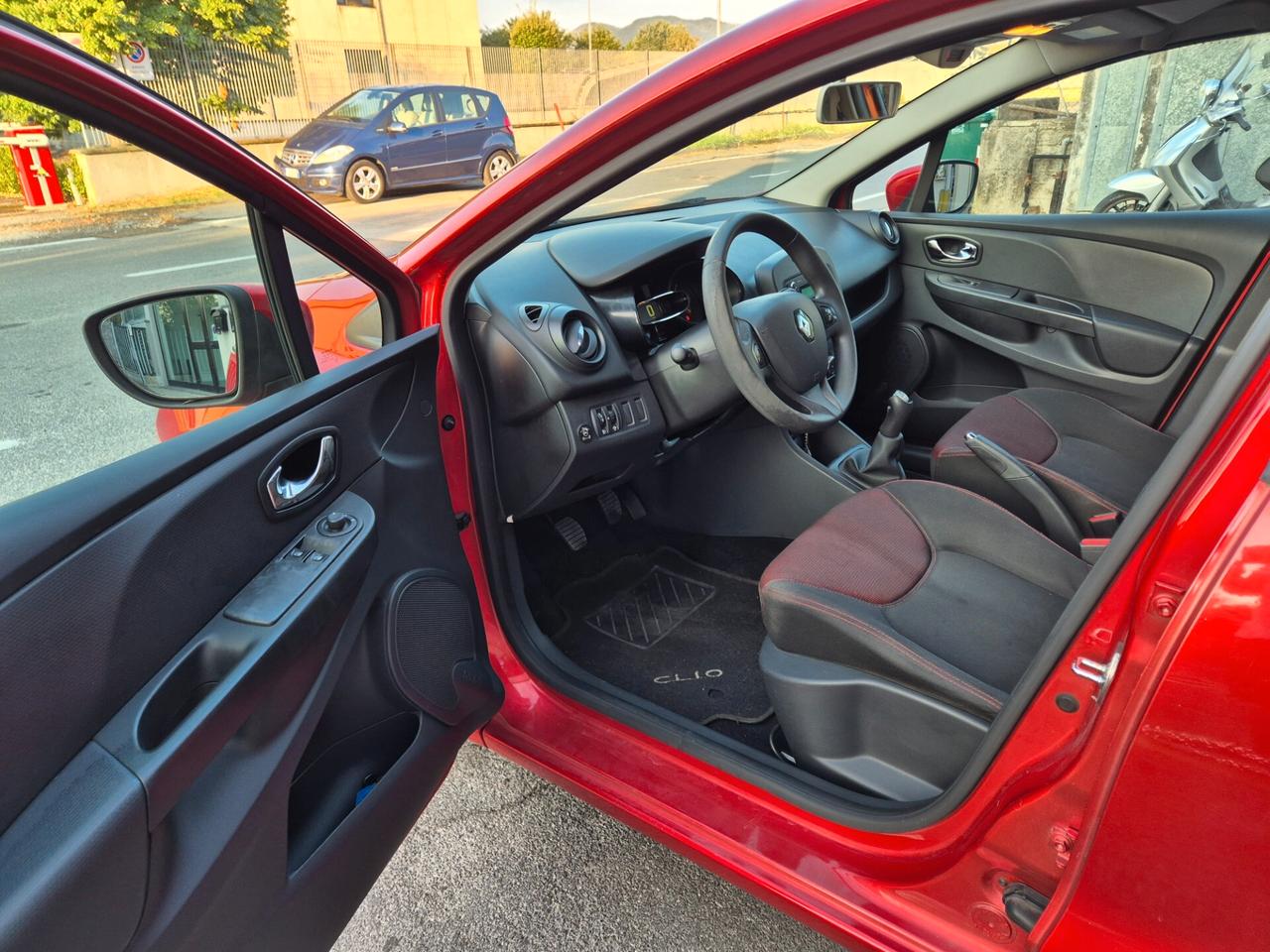 Renault Clio 1.2 75CV GPL 5 porte Wave