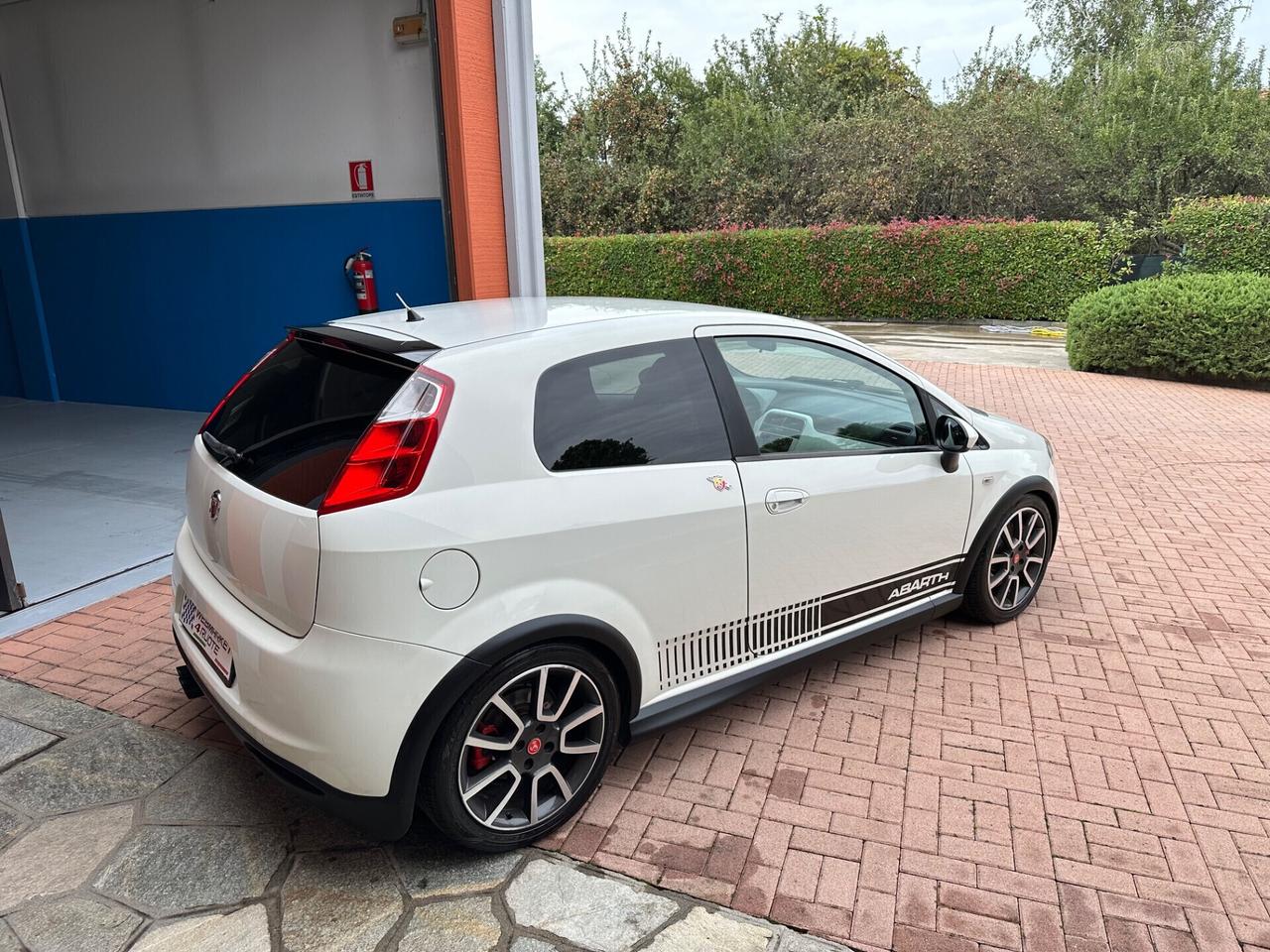 Grande Punto Abarth 1.4 T-Jet 16V