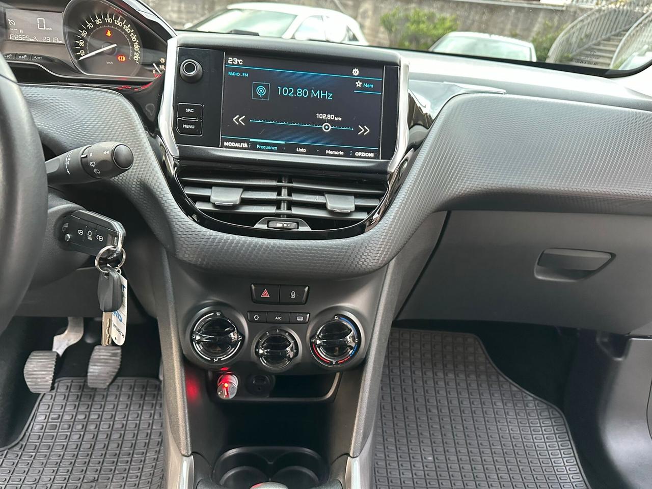 Peugeot 2008 BlueHDi 75 Active