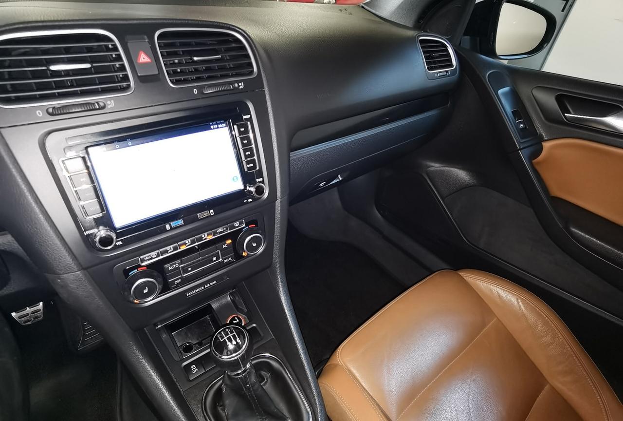Volkswagen Golf Cabriolet 1.6 TDI Full Optional