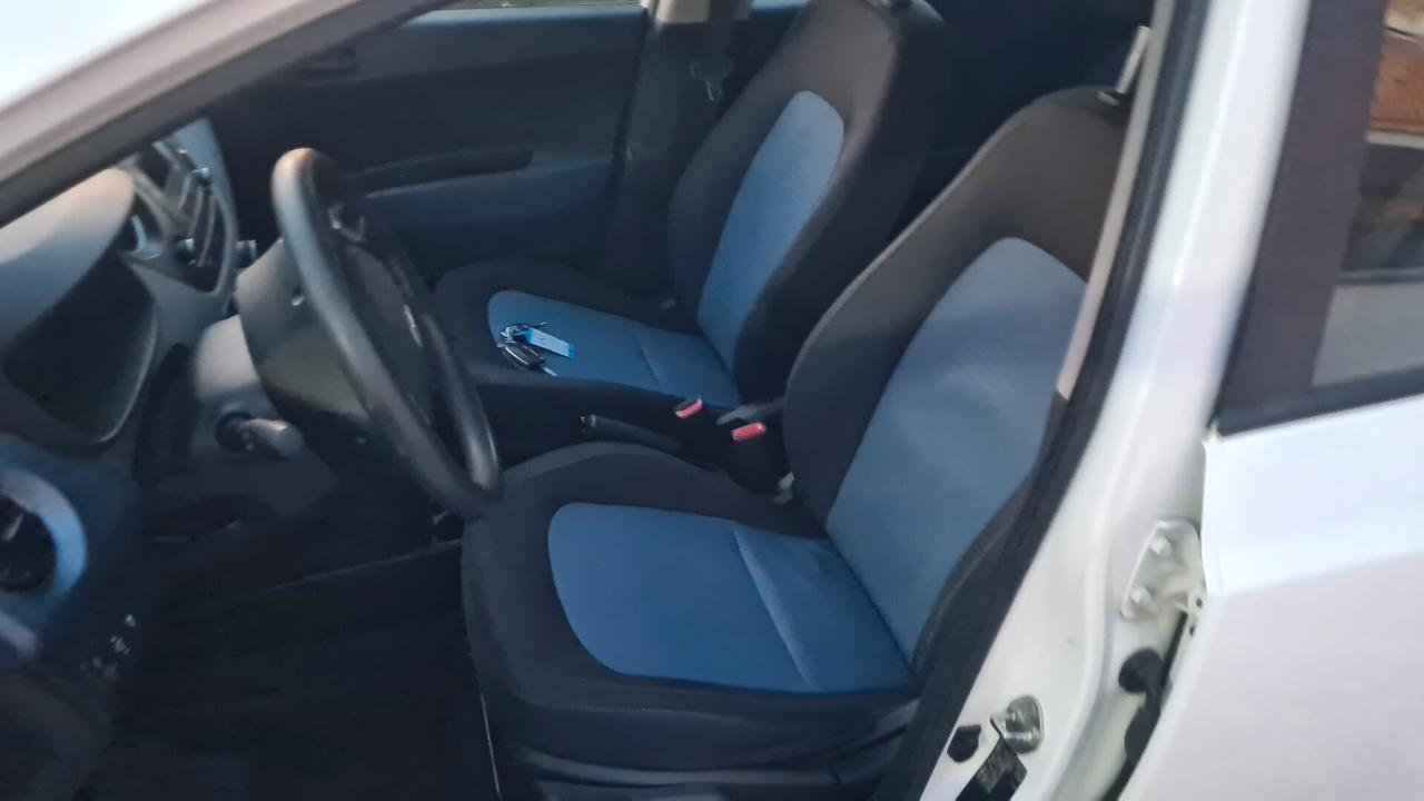 Hyundai i10 1.0(UNICOPROPRIETARIO)MPI Comfort