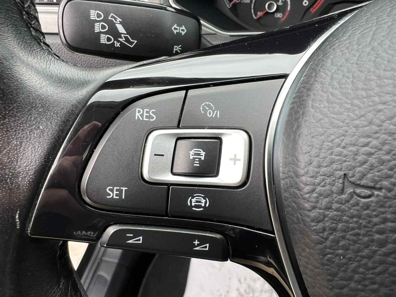 Volkswagen T-Roc 2.0 TDI 116Cv 6M -NAVI-CARPLAY