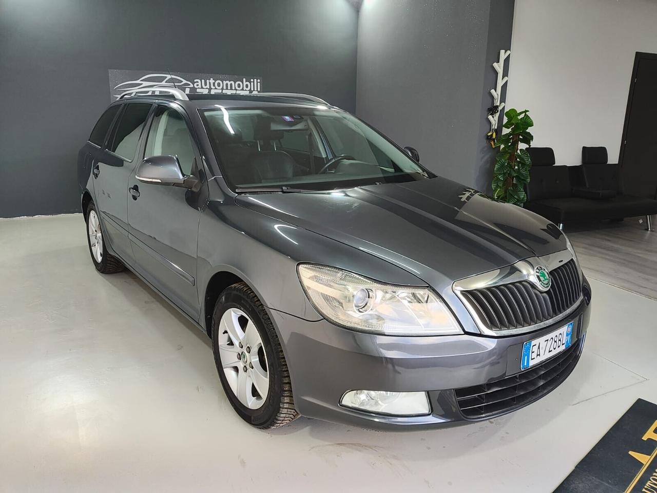 Skoda Octavia 1.6 TDI full optional permuto