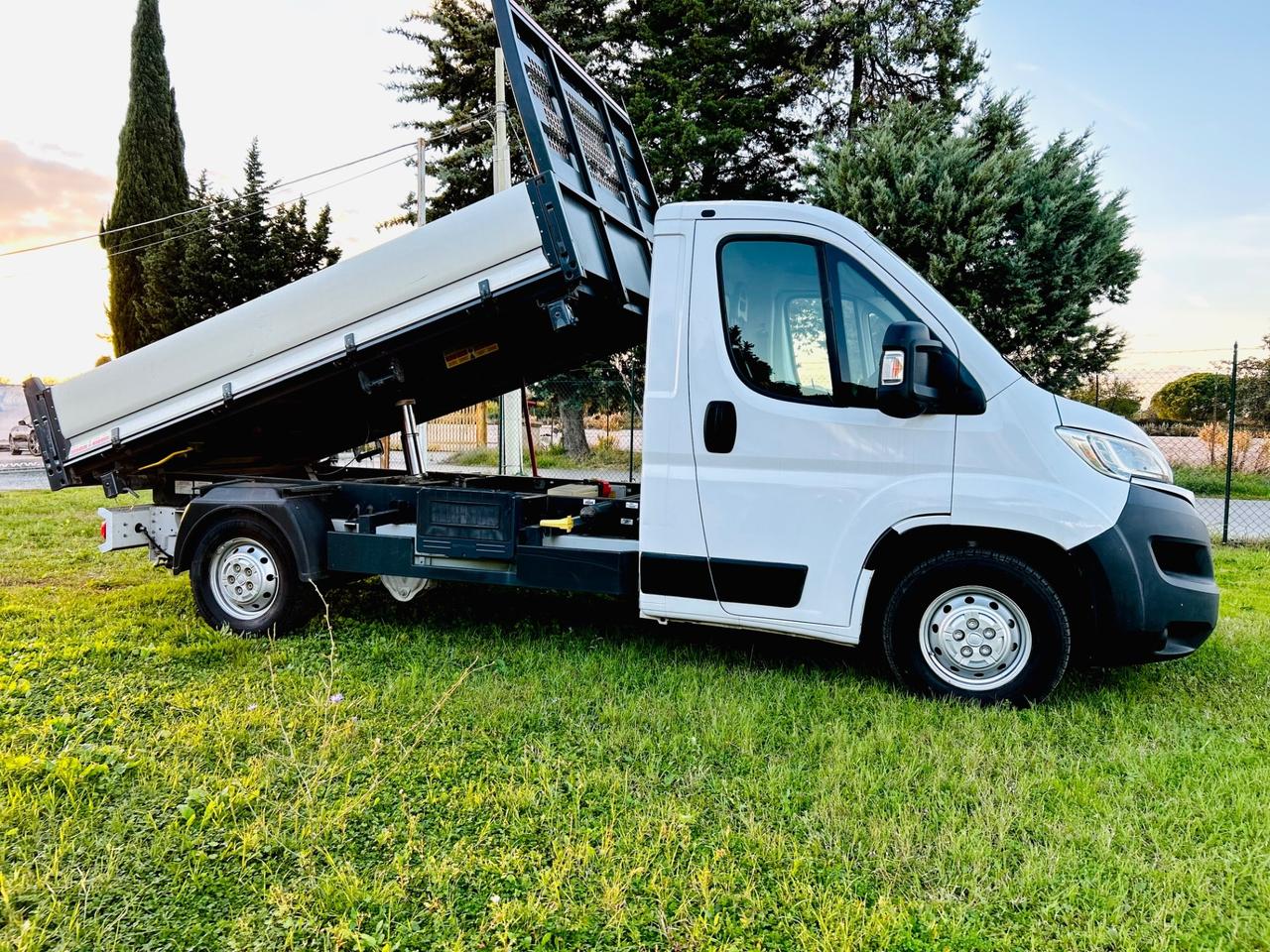 FIAT DUCATO *CASSONE RIBALTABILE TRILATERALE*GANCIO TRAINO*fatturabile*