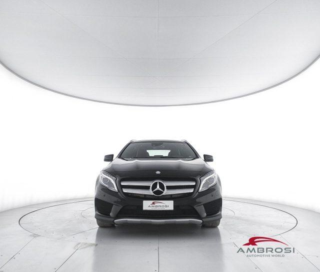 MERCEDES-BENZ GLA 220 CDI 4MATIC 220 CDI Automatic 4Matic Premium - PER