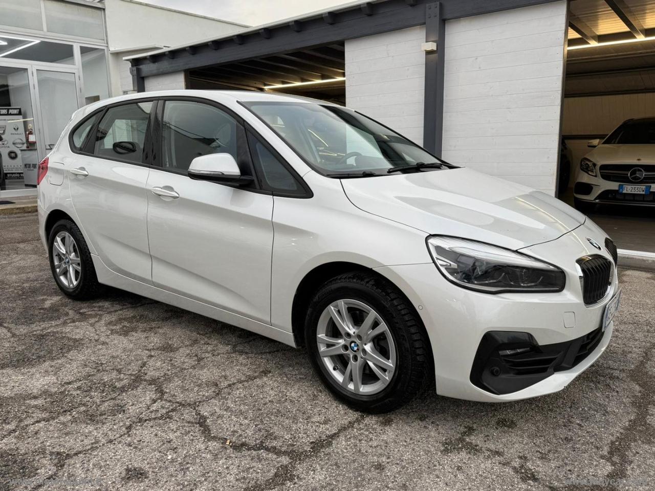 BMW 216d Active Tourer Luxury