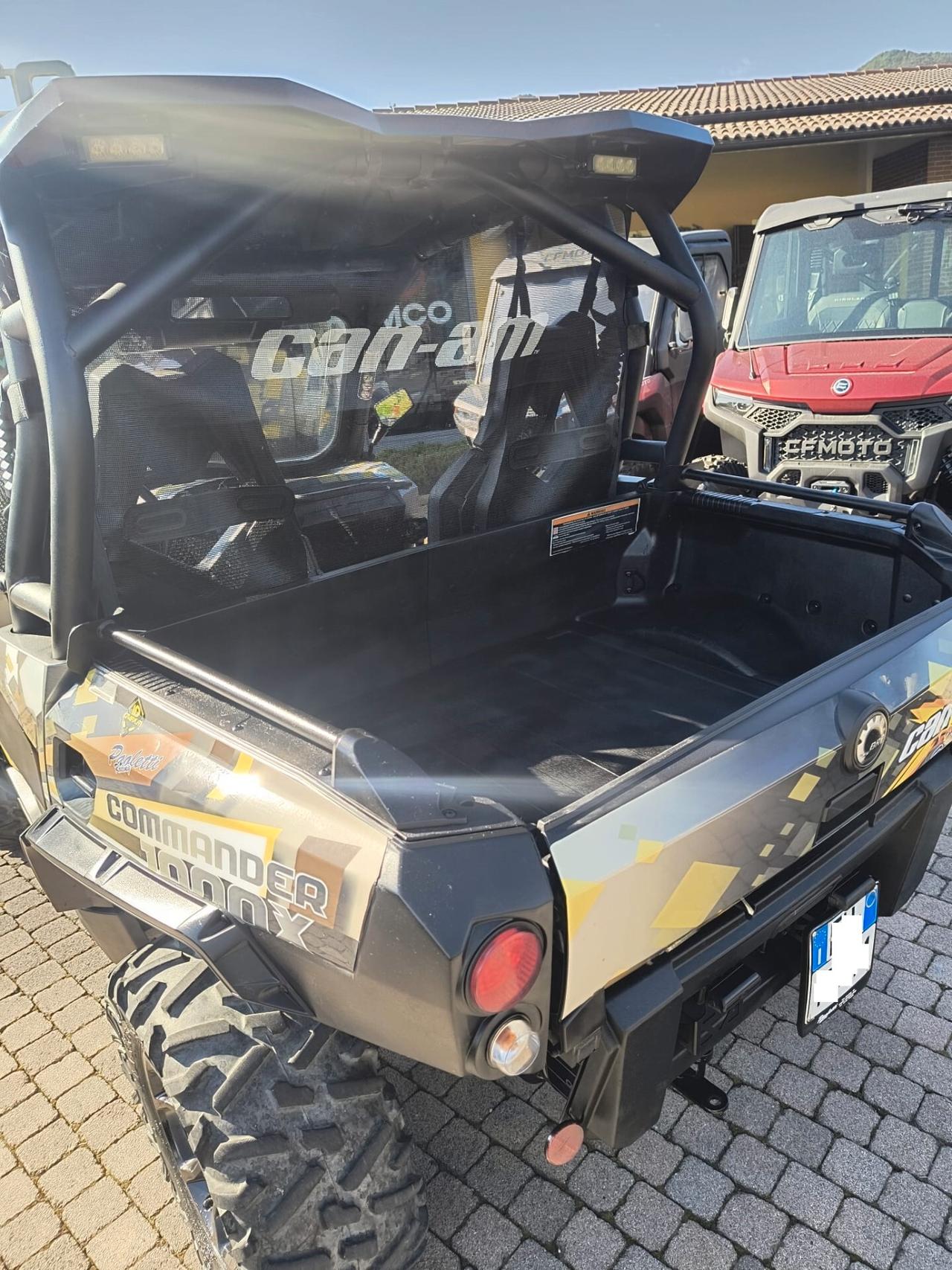 CAN AM 1000 COMMANDER BRP