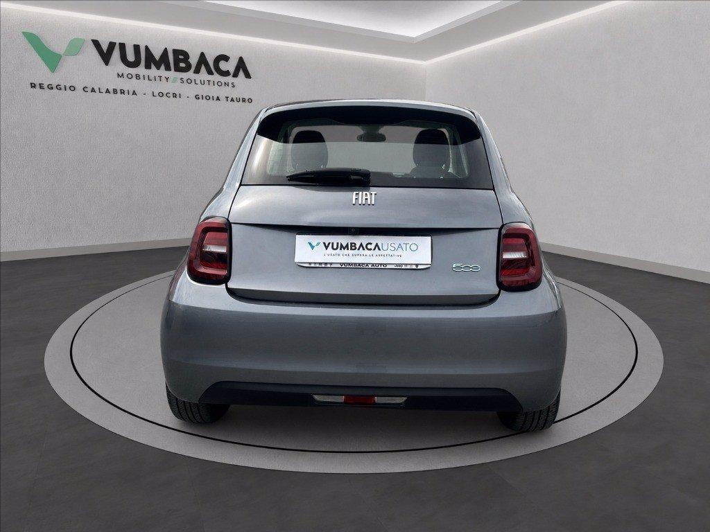 FIAT 500e 42 kWh Icon + del 2022