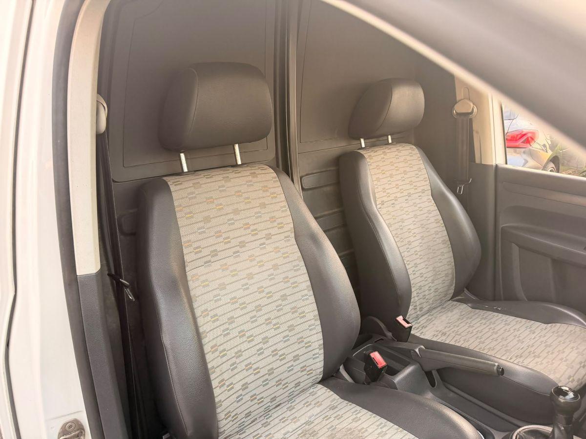 VOLKSWAGEN CADDY 1.6 TDI VAN MAXI