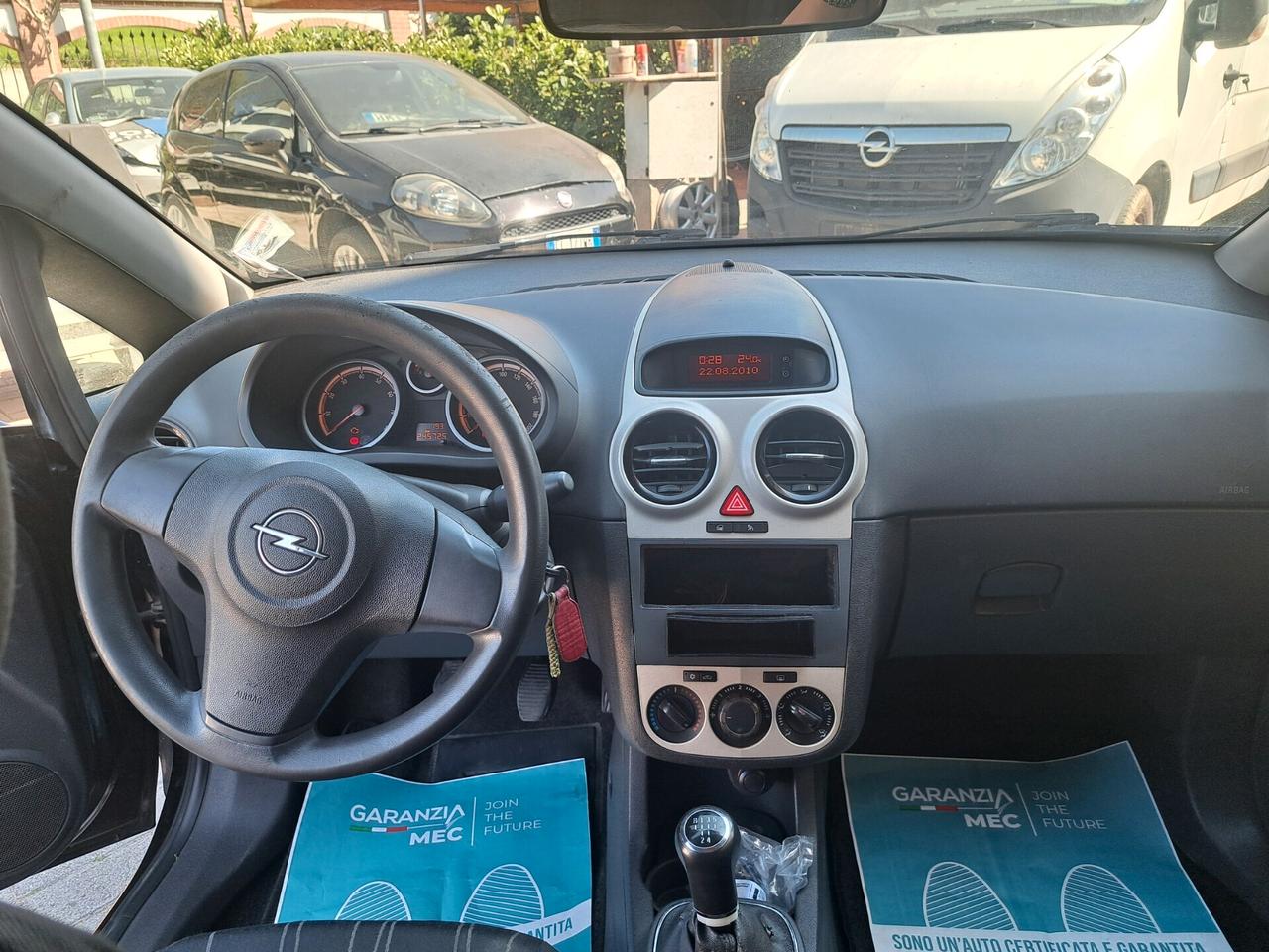 Opel Corsa 1.2 BENZ ,3P/OK NEOPATENTATI